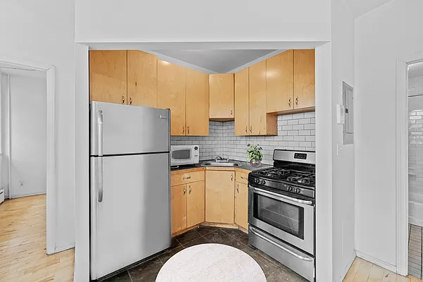 Rented by Vector New York, LLC | media 4