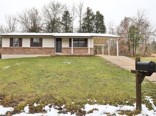 265 Oakborough Dr, Lake Saint Louis, MO 63367