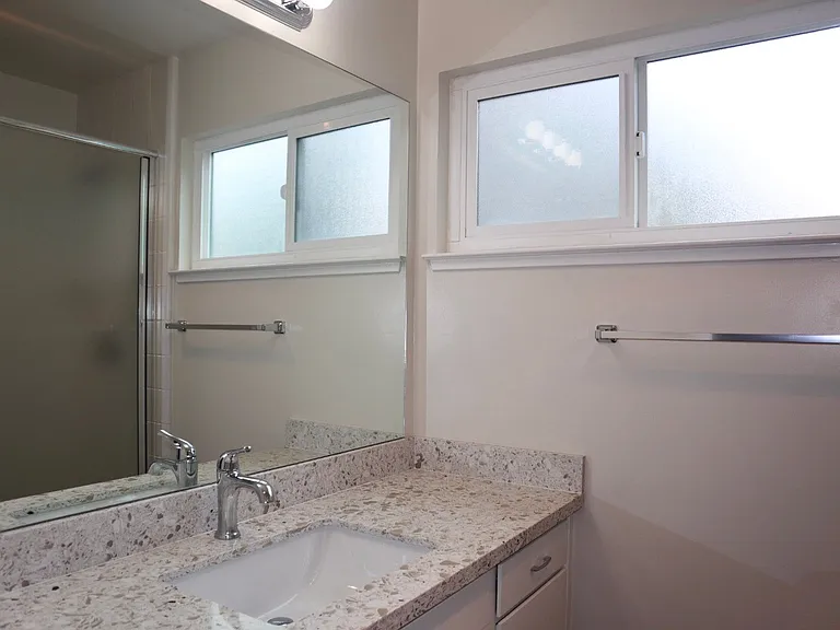 37051 Shasta St — Photo 16