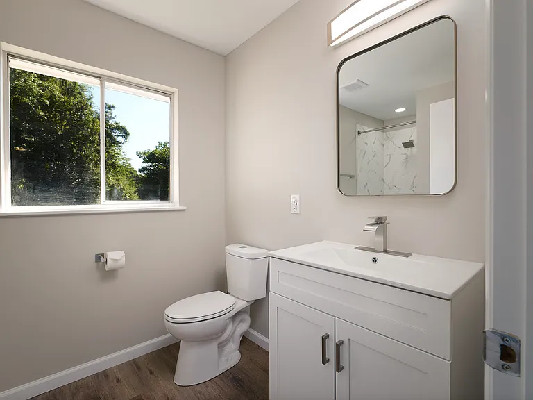 100 Truman St — Photo 12