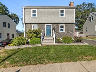 27 South Kerema Avenue, Milford, CT, 06460