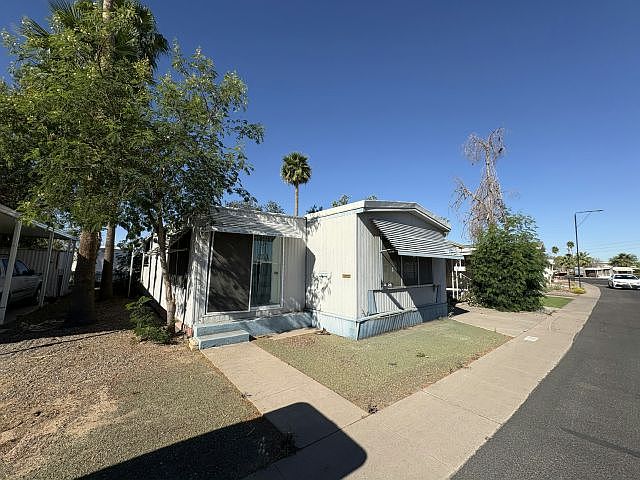 2nd image of 5201 W Camelback Rd #A029