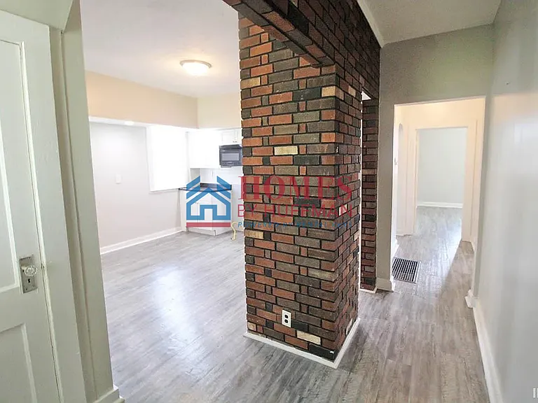 1263 Washington Ave — Photo 9