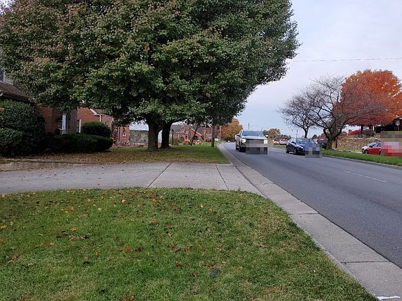 5th image of 1210 E Washington Ave