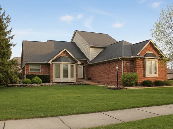 55206 Leonard Ct, Shelby Township, MI 48316