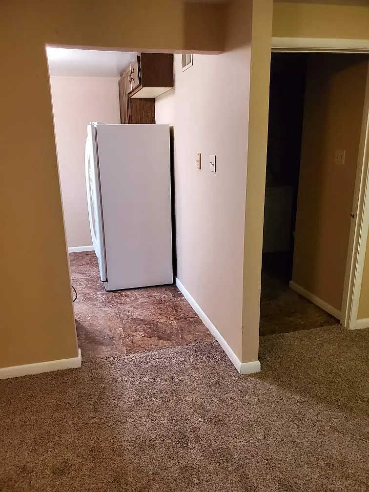 2 bed, 800 sqft, $825 — Photo 4