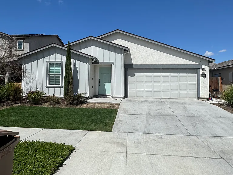 5910 Mardal Ave — Photo 2
