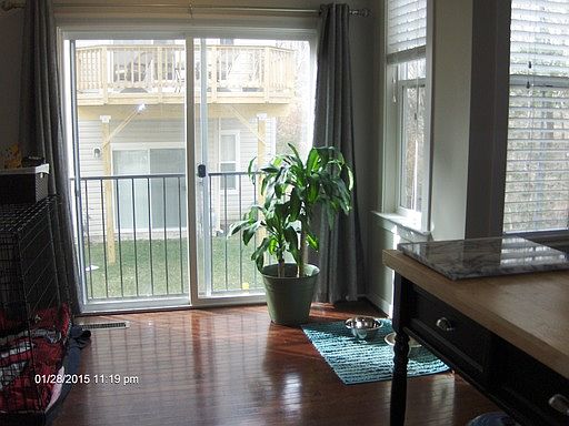 1st image of 111 Magnes Pl