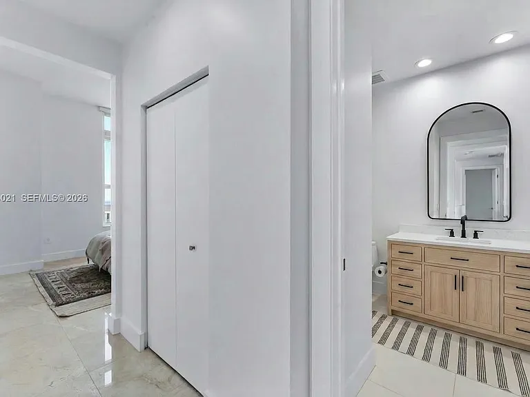 950 Brickell Bay Dr #5506 — Photo 14