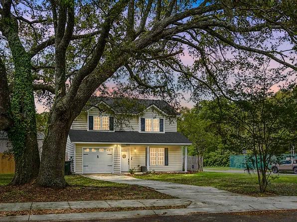 1502 Thoroughbred Blvd, Johns Island, SC 29455