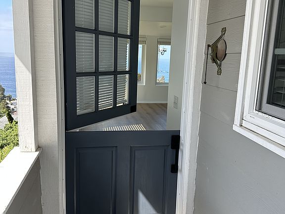 4th image of 2155 Crestview Dr