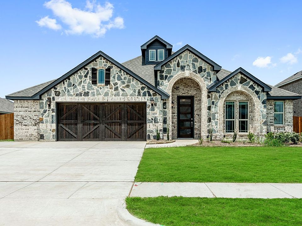 1st image of 633 Sagebrush Ln