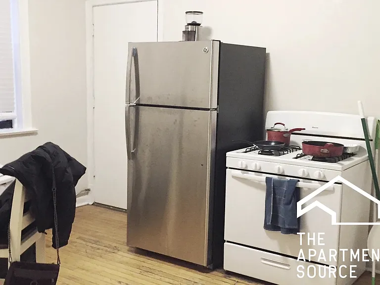 915 W Waveland Ave #3B — Photo 17