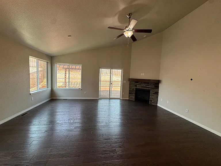 6131 Anders Ridge Ln — Photo 9