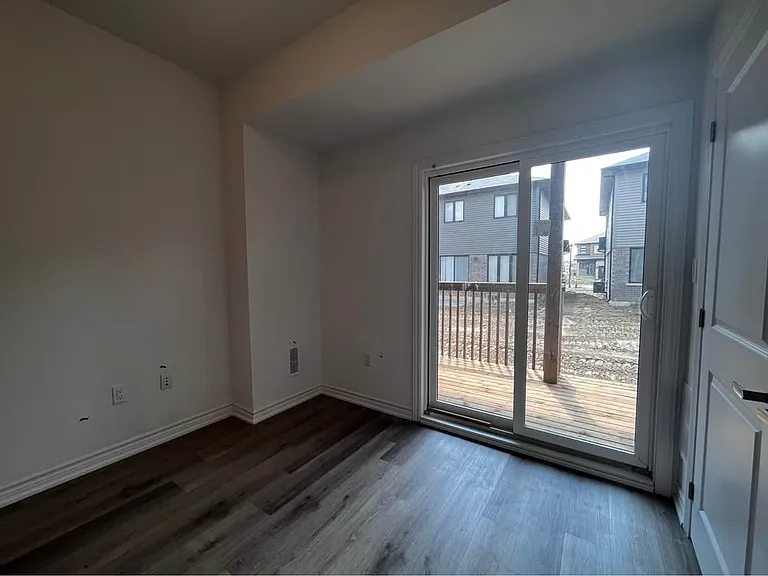 461 Blackburn Dr #39 — Photo 25