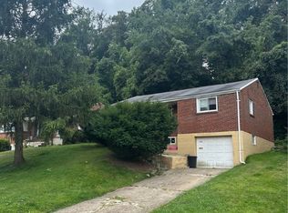 326 Dorothy Dr, Pittsburgh, PA 15235