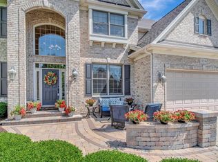13246 Skyline Dr, Plainfield, IL 60585