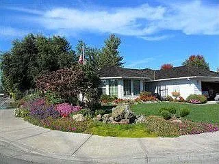 1803 Valley View Dr photo 1