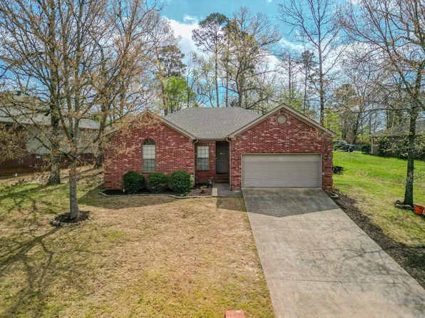 35 Garden Oaks Dr, Maumelle, AR 72113