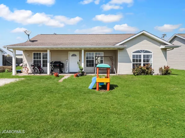 425 E Peace St, Auxvasse, MO 65231
