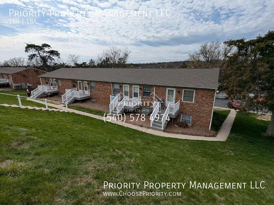 335 Rockingham Dr #E