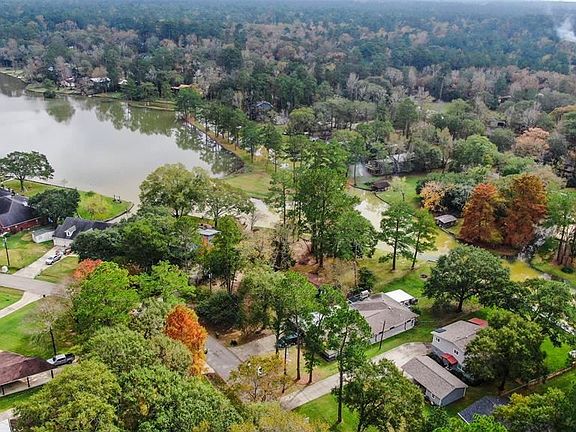 3rd image of 1977 Northshore Dr