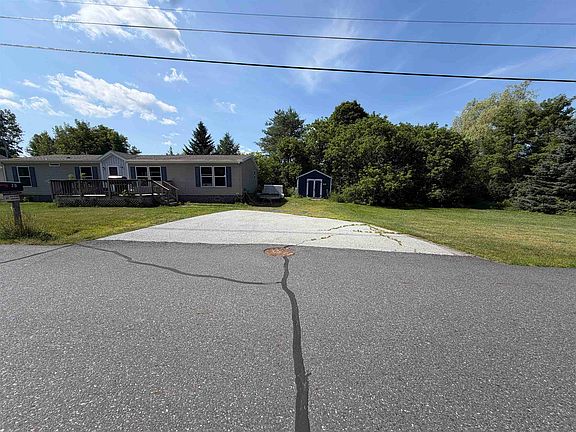 2nd image of 20 Daniels Drive