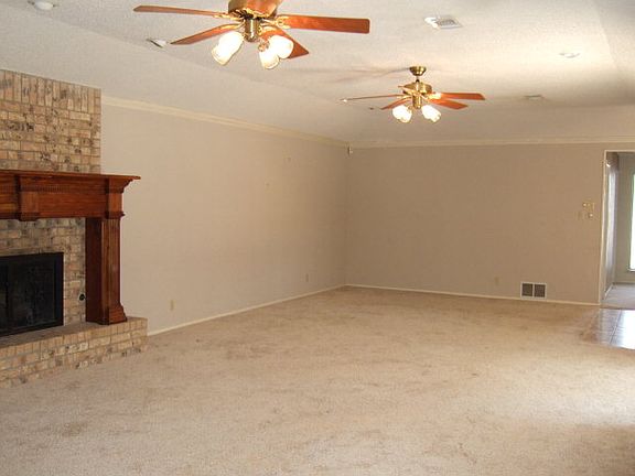 3rd image of 4209 Arroyo Dr