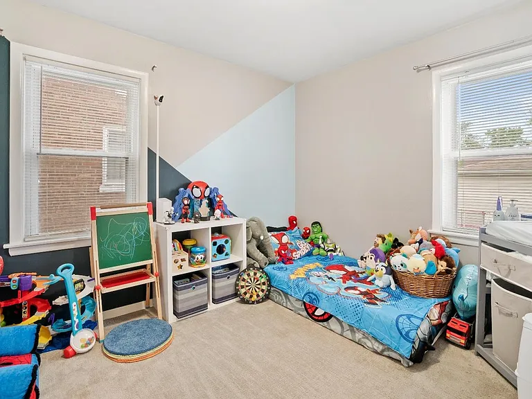 3747 Henry Ave — Photo 6