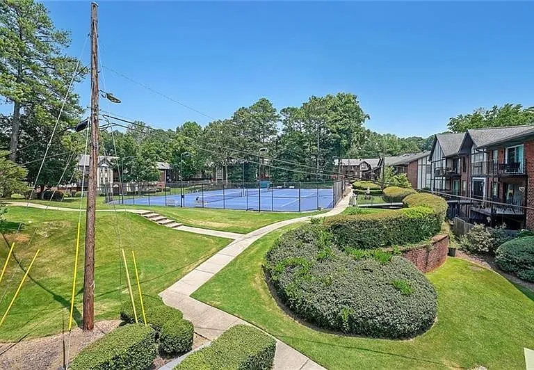 6851 Roswell Rd #O3 — Photo 23