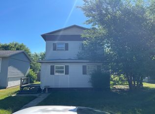 154 S Quincy Ave, Bradley, IL 60915