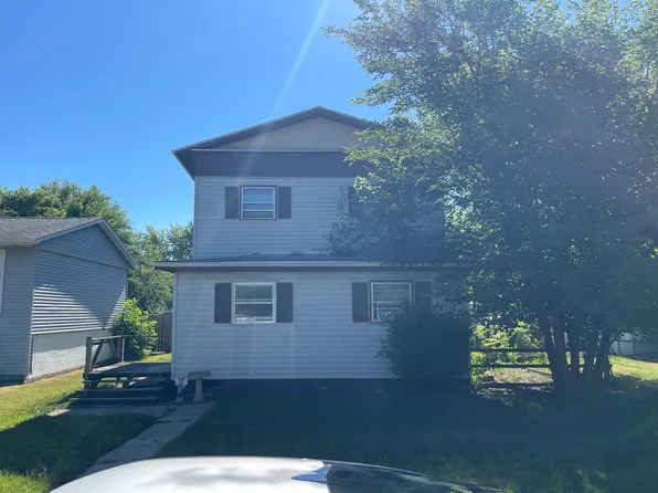 154 S Quincy Ave, Bradley, IL 60915