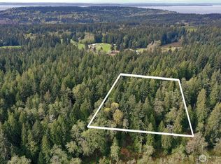 7307 Jewett Rd, Clinton, WA 98236