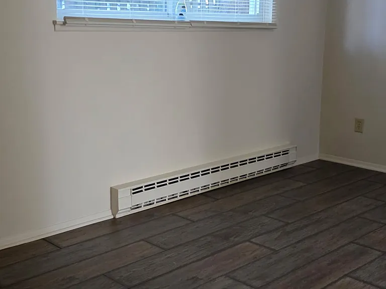 141 S Bates St #4 — Photo 9