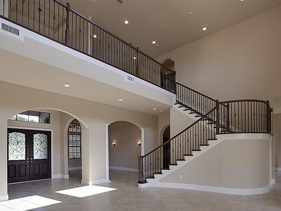 3rd image of 32124 Red Tail Blvd