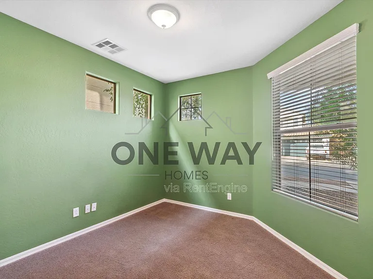 18815 E Swan Dr — Photo 5