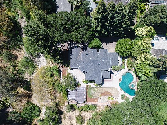 2nd image of 80 San Mateo Dr