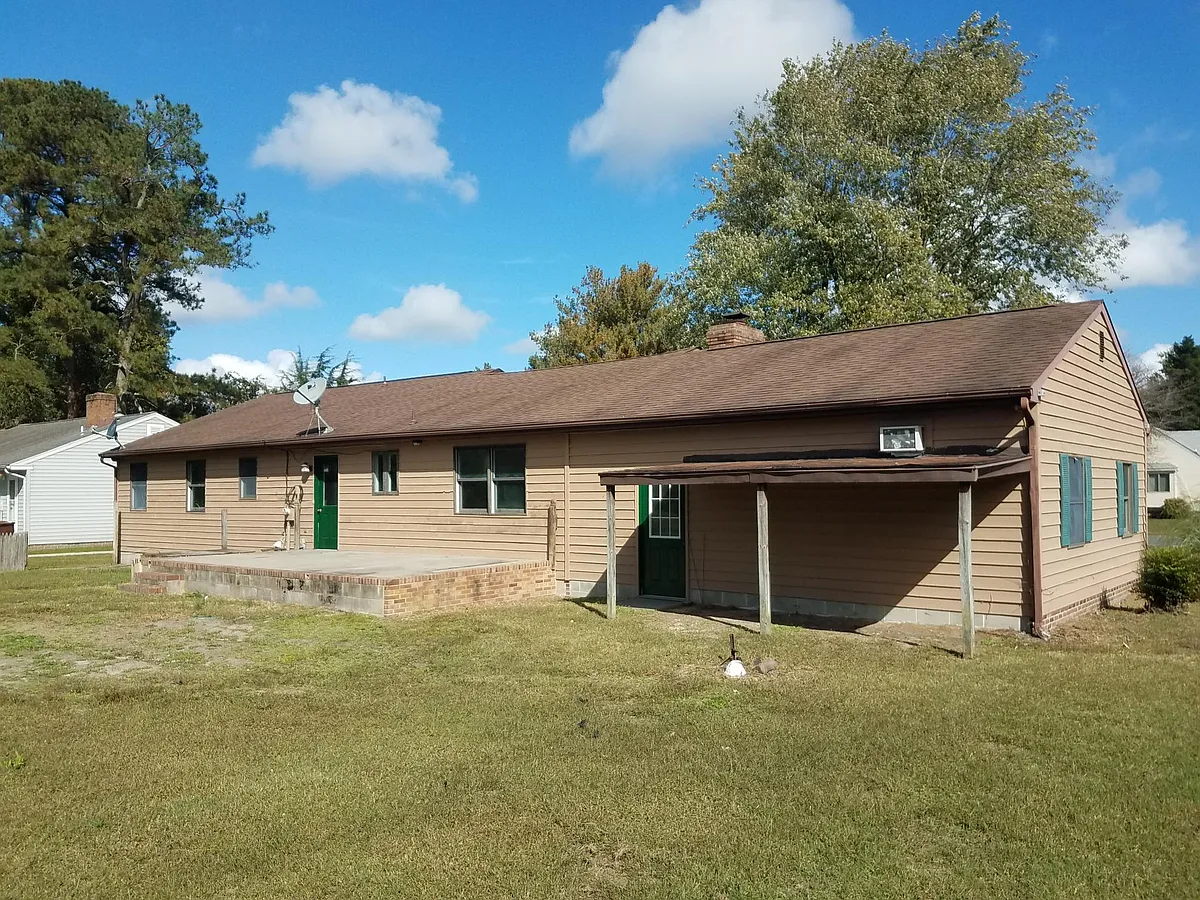 Building Photo - 1122 Nevins Pl