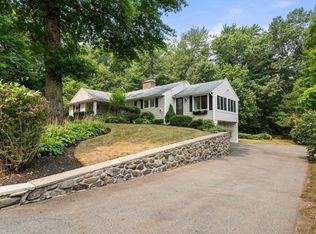 26 Montview Rd, Chelmsford, MA 01824