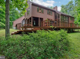 42 Pin Oak Rd, Skillman, NJ 08558