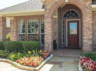 1608 Clover Hill Rd, Mansfield, TX 76063