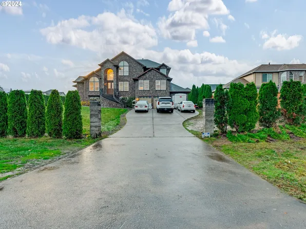 12023 SE 172nd Ave, Happy Valley, OR 97086