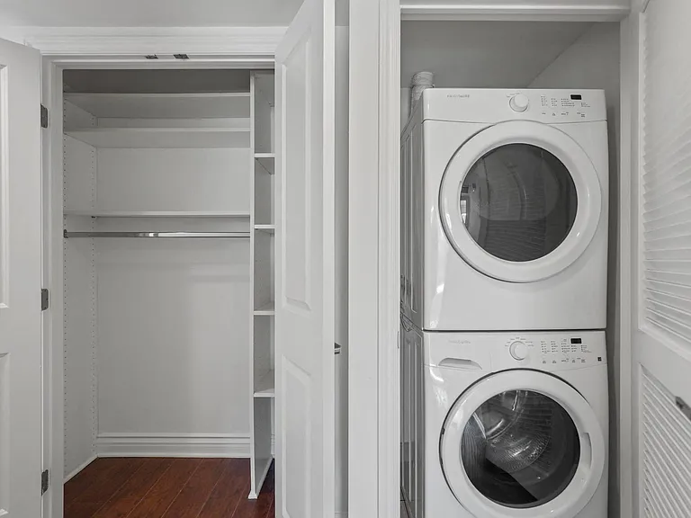 In-Suite Washer & Dryer