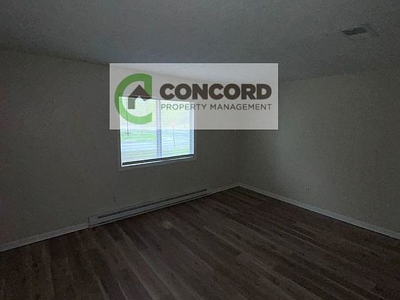 4th image of 412 Spicewood Dr