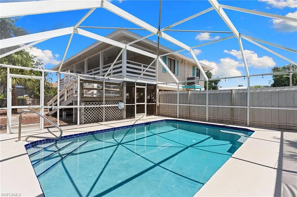3 bed, 2.0 bath, 1288 sqft, $13,500 — Photo 3