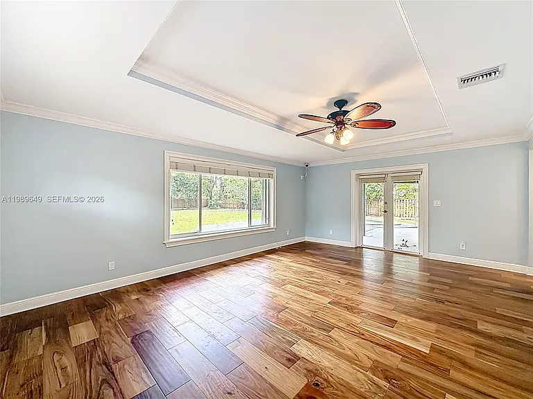4330 SW 7th St — Photo 23