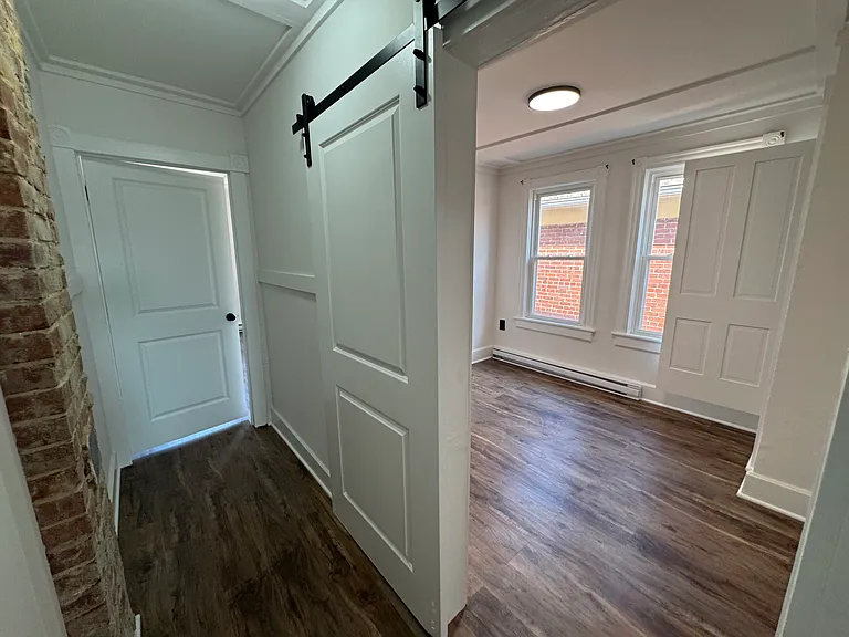 620 Fairview Ave — Photo 8