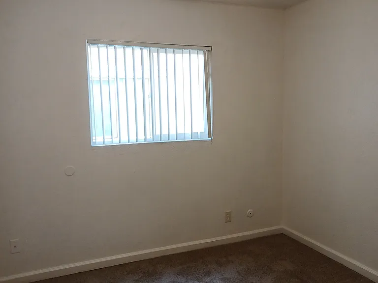 218 W Dakota Ave #A — Photo 18