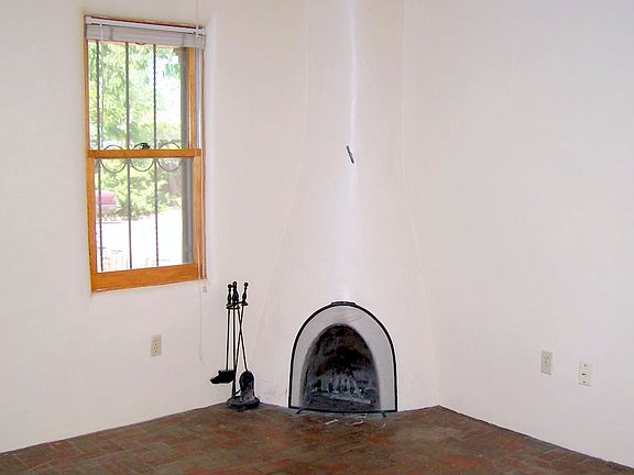 5th image of 1465 Cochiti St