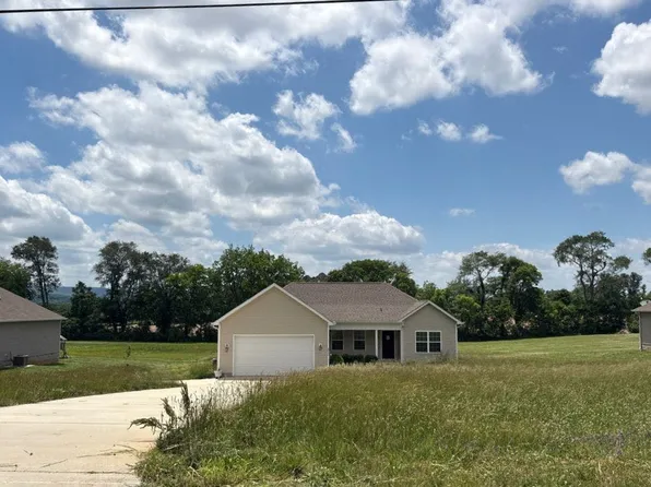 3232 Owl Hollow Rd, Belvidere, TN 37306